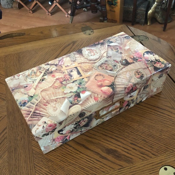 Keepsake Box w Journal and Photo Frame - Picture 3 of 8